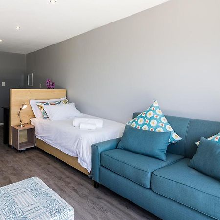 Sky Blue Guest House Kenton on Sea Luaran gambar